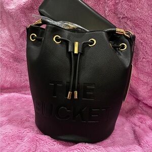 Black Bucket Bag